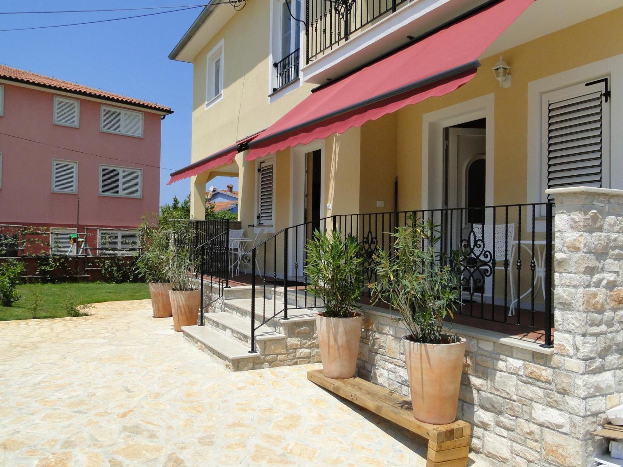 Apartments Villa Ela Umag Oda fotoğraf