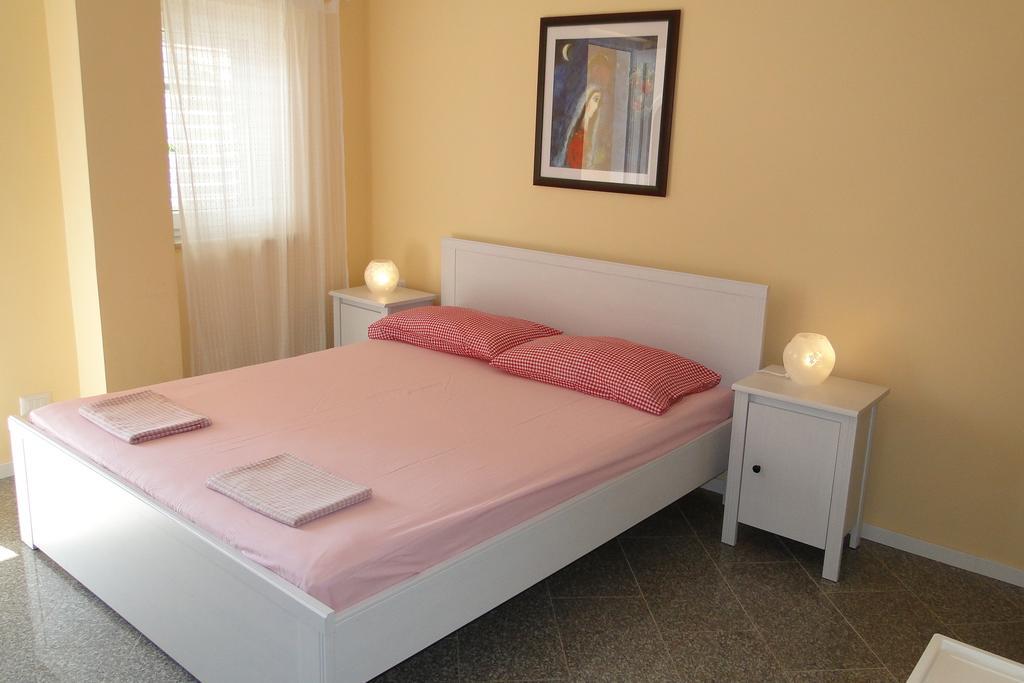 Apartments Villa Ela Umag Dış mekan fotoğraf
