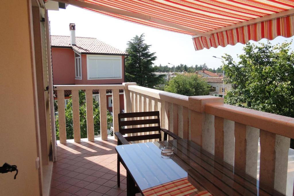Apartments Villa Ela Umag Oda fotoğraf