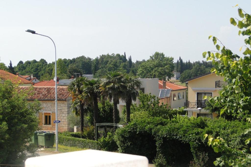 Apartments Villa Ela Umag Oda fotoğraf